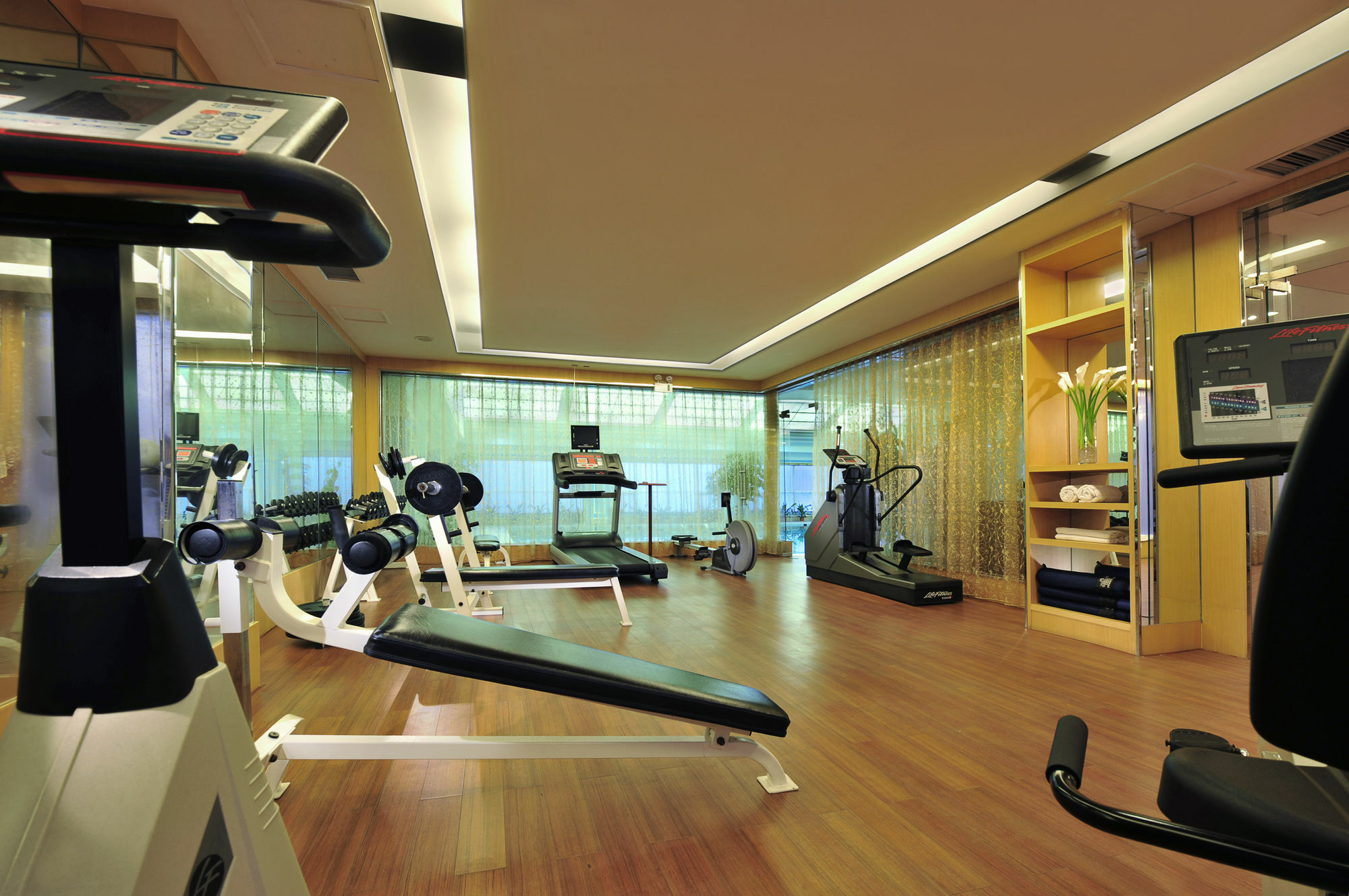 Sofitel Zhengzhou International Hotell Eksteriør bilde